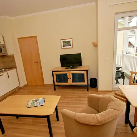 Balkon, Gratis Nutzung Vom Ahoi Erlebnisbad Und Sauna In Sellin - Meeresblick 47 Apartment *